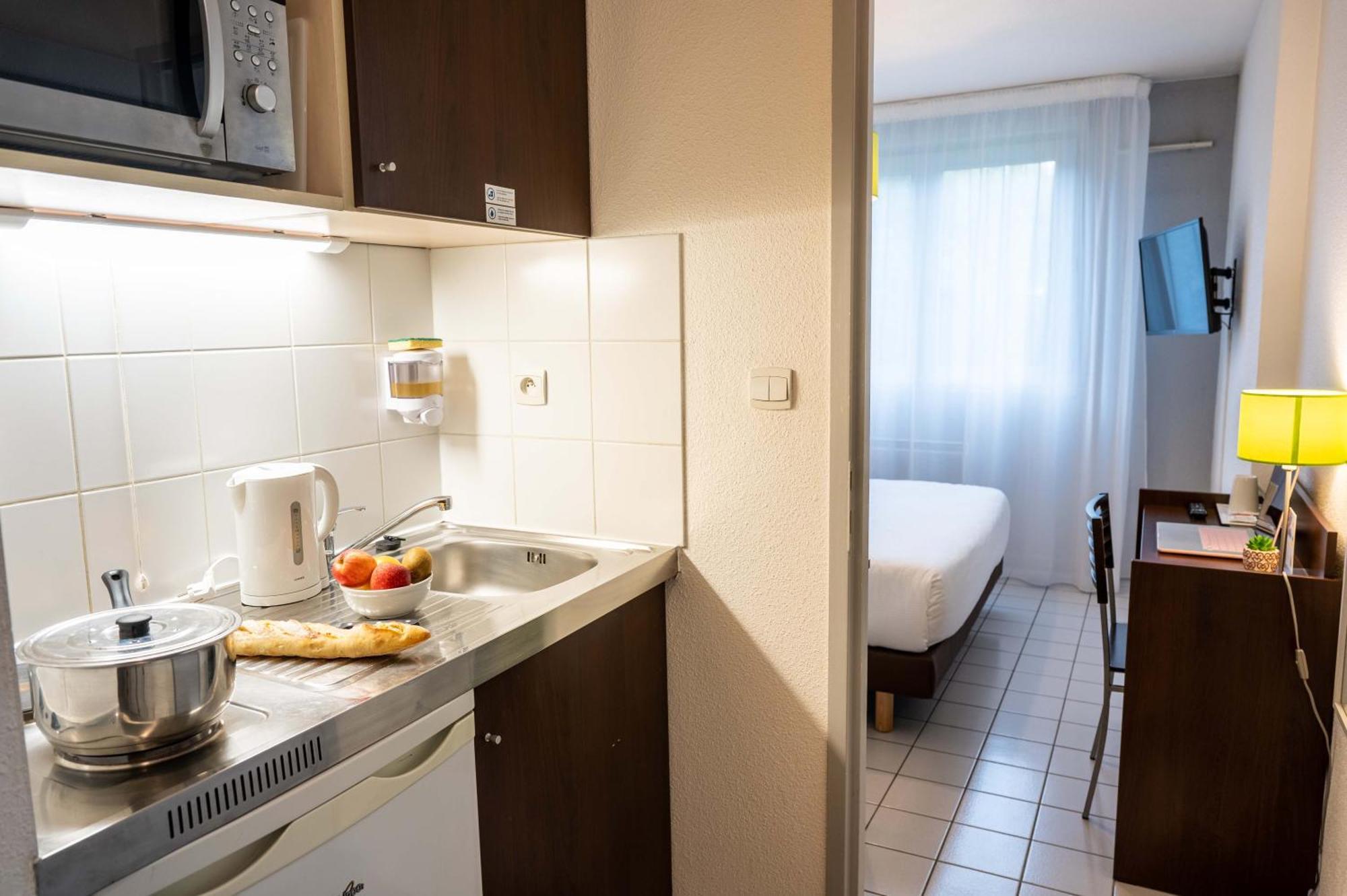 Comfort Aparthotel Besancon La City Exterior photo